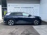 Photo 3 - Volkswagen ID.6 CROZZ