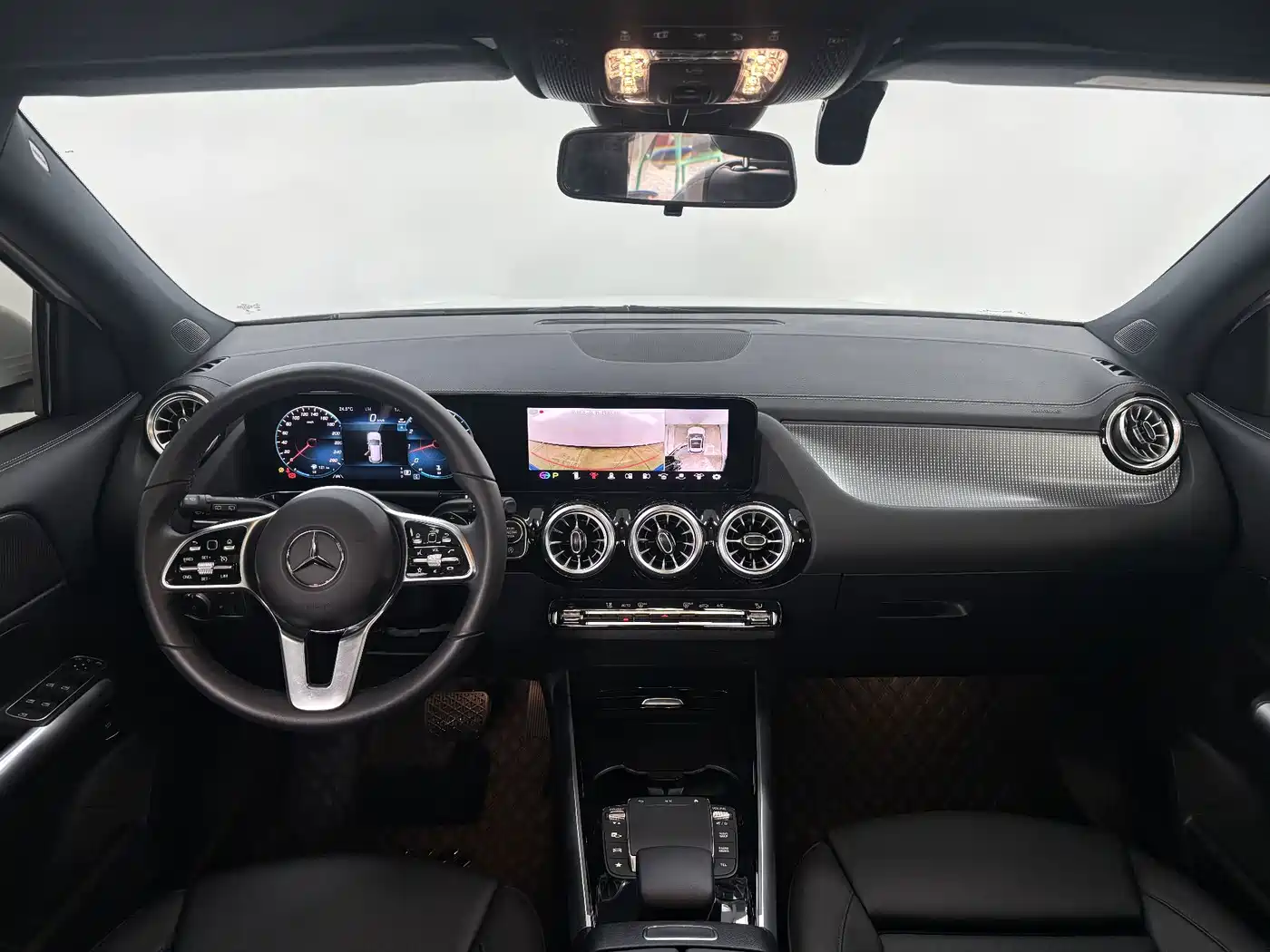 Mercedes-Benz GLA 2023 2023 GLA 220