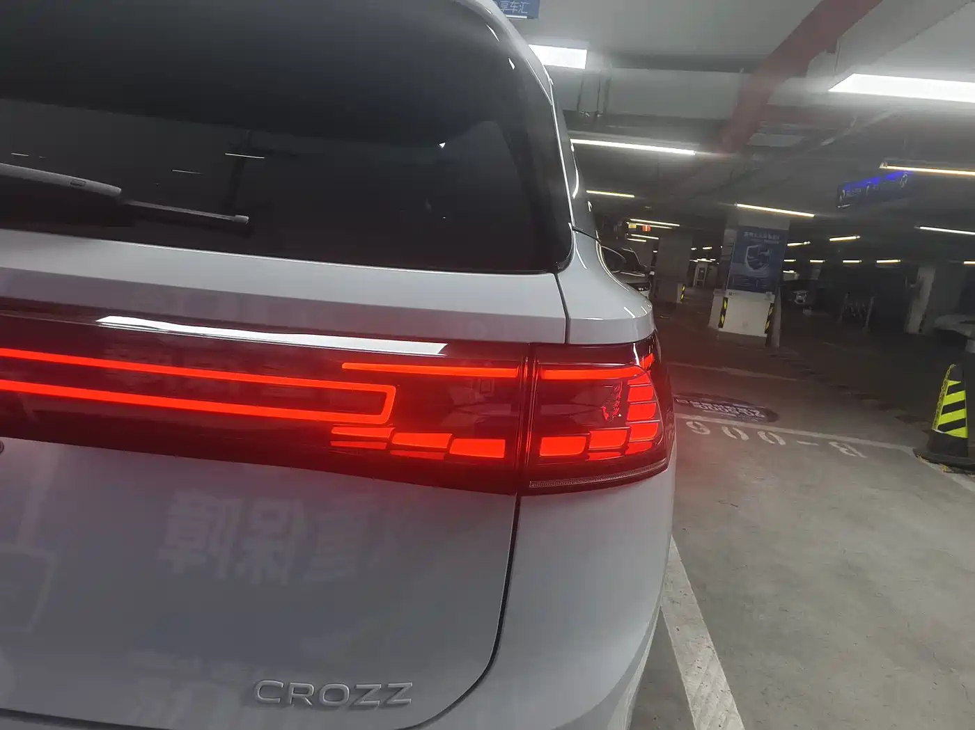 Volkswagen ID.6 CROZZ 2022 Long Range PRO Edition фото 10