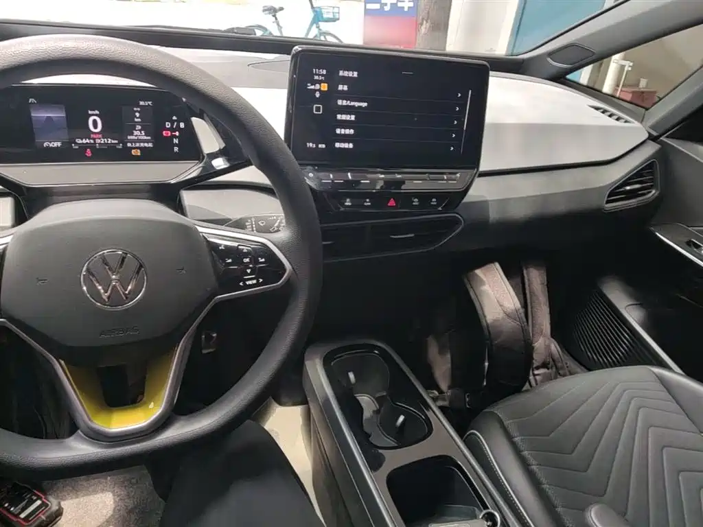 Volkswagen ID.3 2023 Upgraded Pure Intelligence Edition фото 10