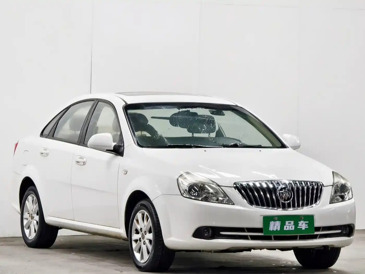 Buick Excelle 2013 1.5L Manual Exclusive фото 3