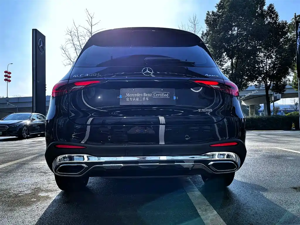 Mercedes-Benz GLC 2024 GLC 300 L 4MATIC Dynamic 5-seater фото 5