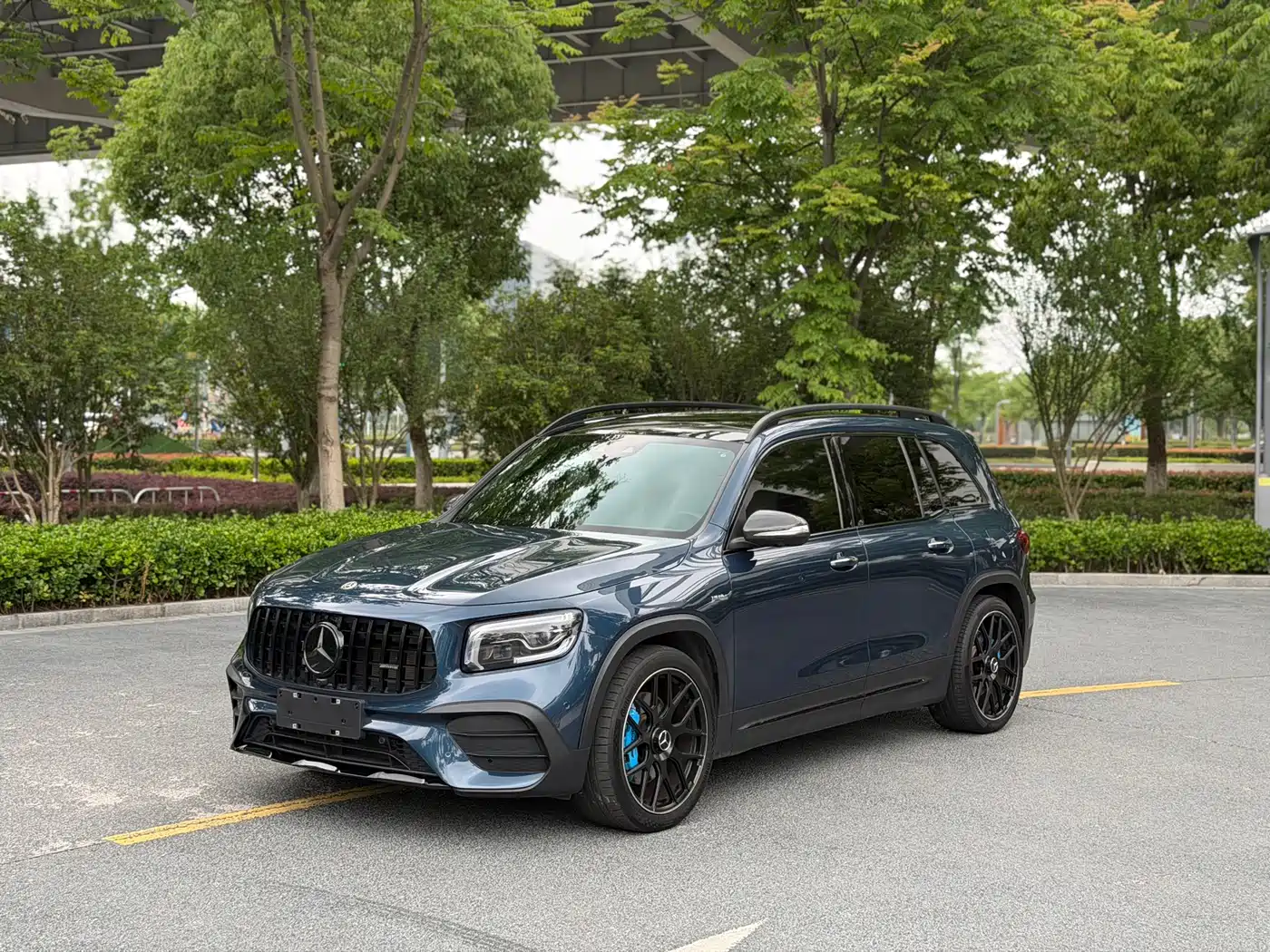 Mercedes-Benz GLB AMG 2022 AMG GLB 35 4MATIC