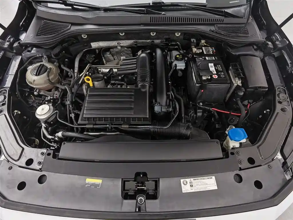 Volkswagen Passat 2019 Model 280TSI Business Edition China VI фото 6