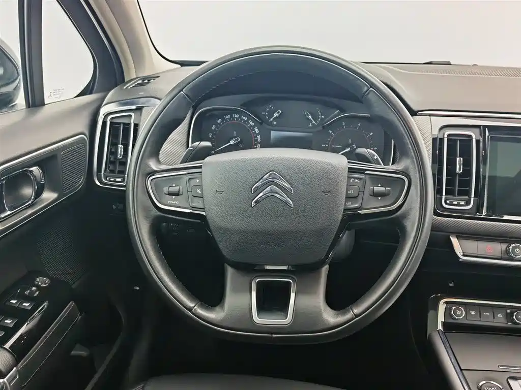 Citroën C6 2021 400THP Comfort Version фото 11