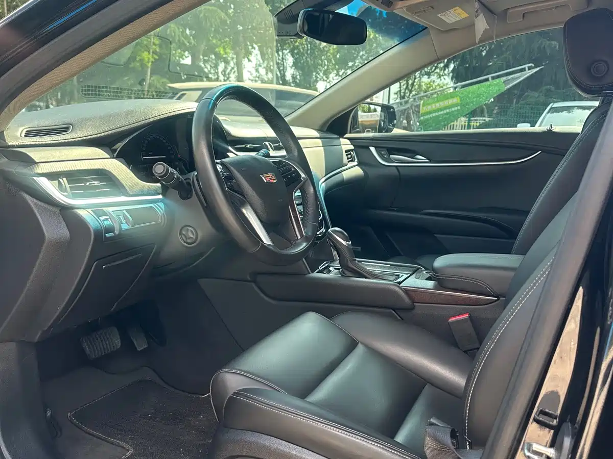 Cadillac XTS 2018 28T Technology фото 11
