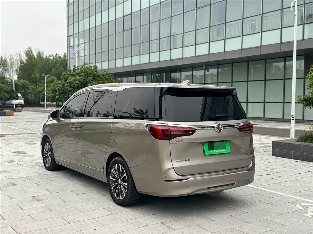 Buick GL8 2022 ES Landmark 653T Flagship фото 5