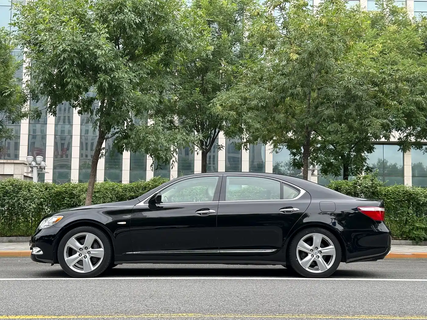 Lexus LS 2007 2006 460L Premium Edition