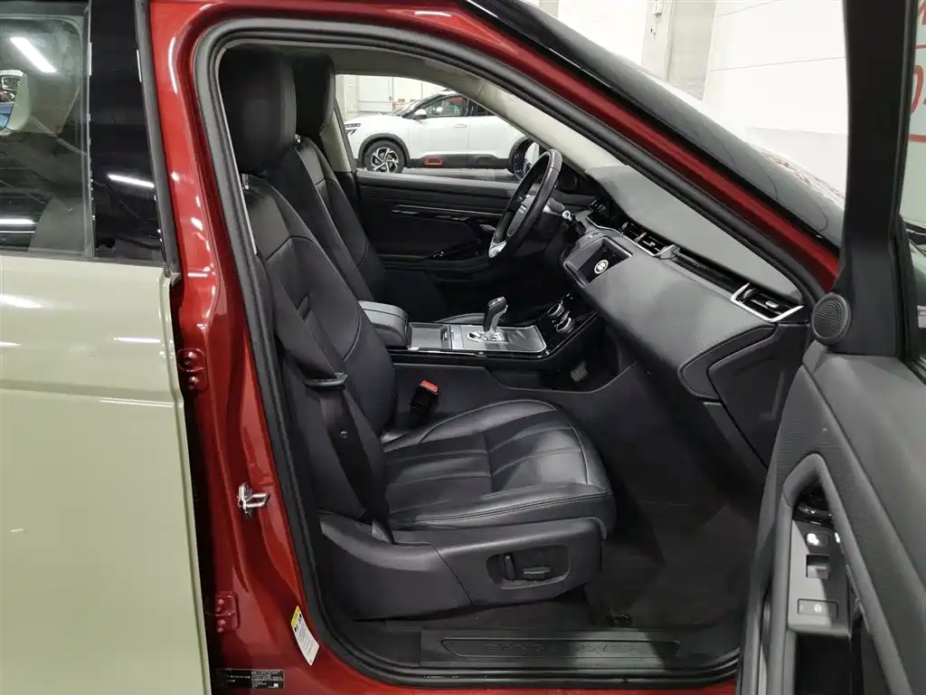 Land Rover Range Rover Evoque 2020 249PS Youth Edition фото 23