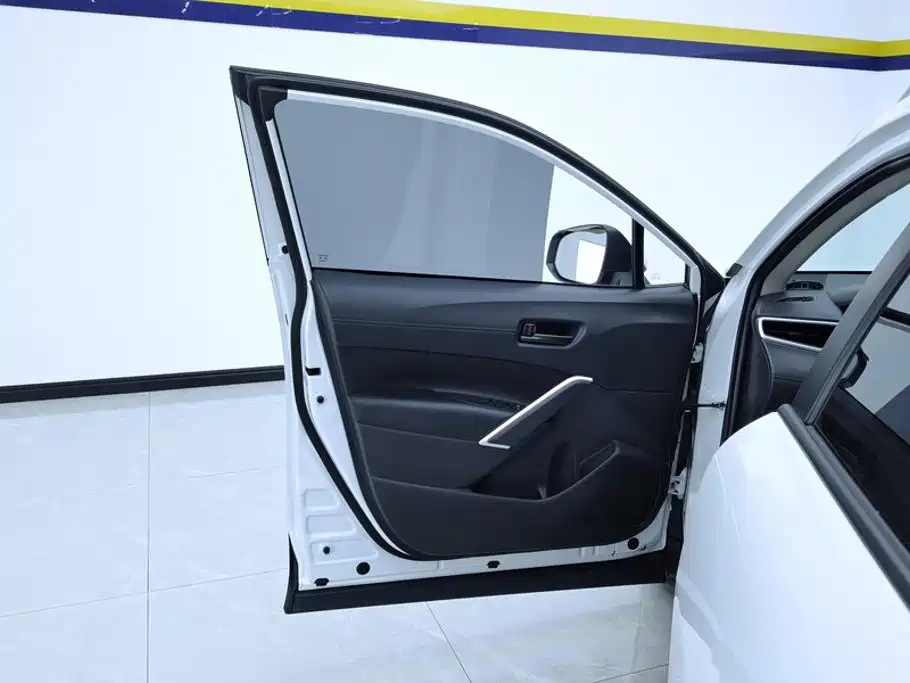 Фото 7 - Toyota Corolla Cross