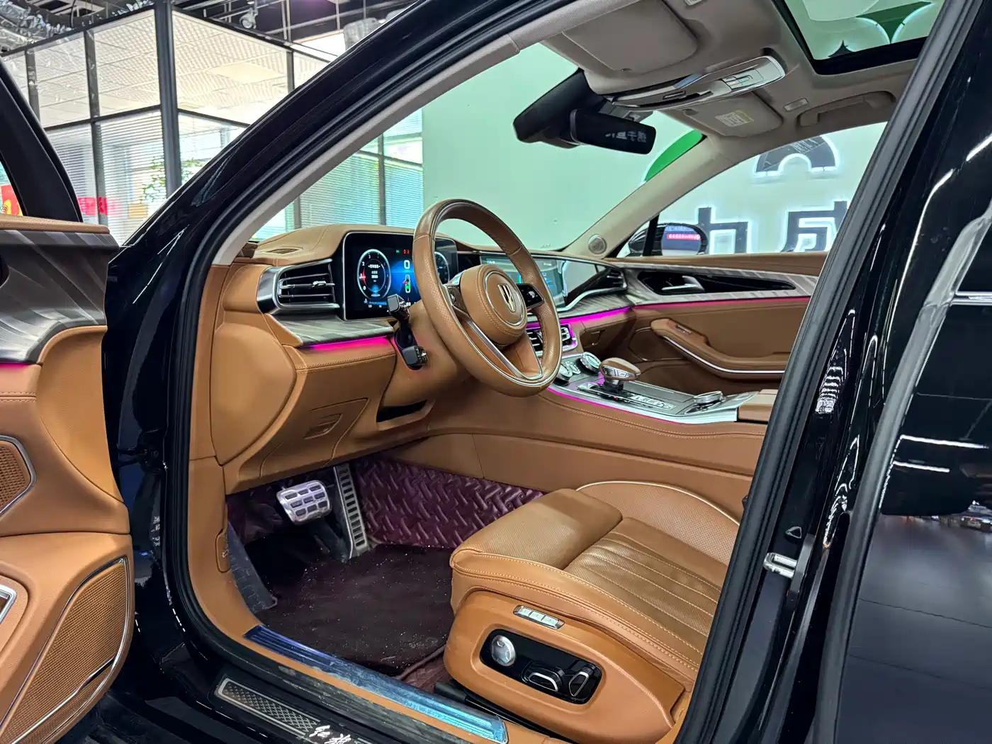 Hongqi H9 2022 2.0T Smart Connect Flag Enjoy Edition фото 7