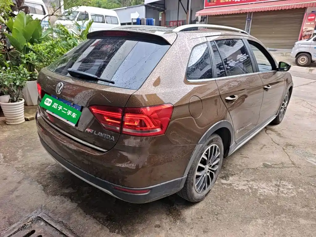 Volkswagen Gran Lavida 2016 2014 1.6L Auto