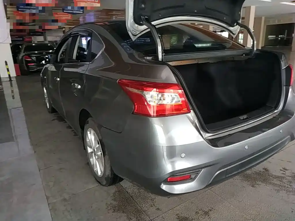 Nissan SYLPHY, миниатюра 5