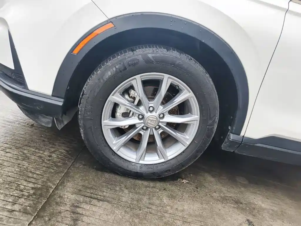 Фото 23 - Honda CR-V