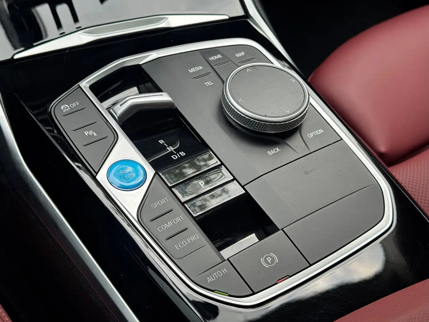 BMW i3 2024 eDrive 35 L фото 10