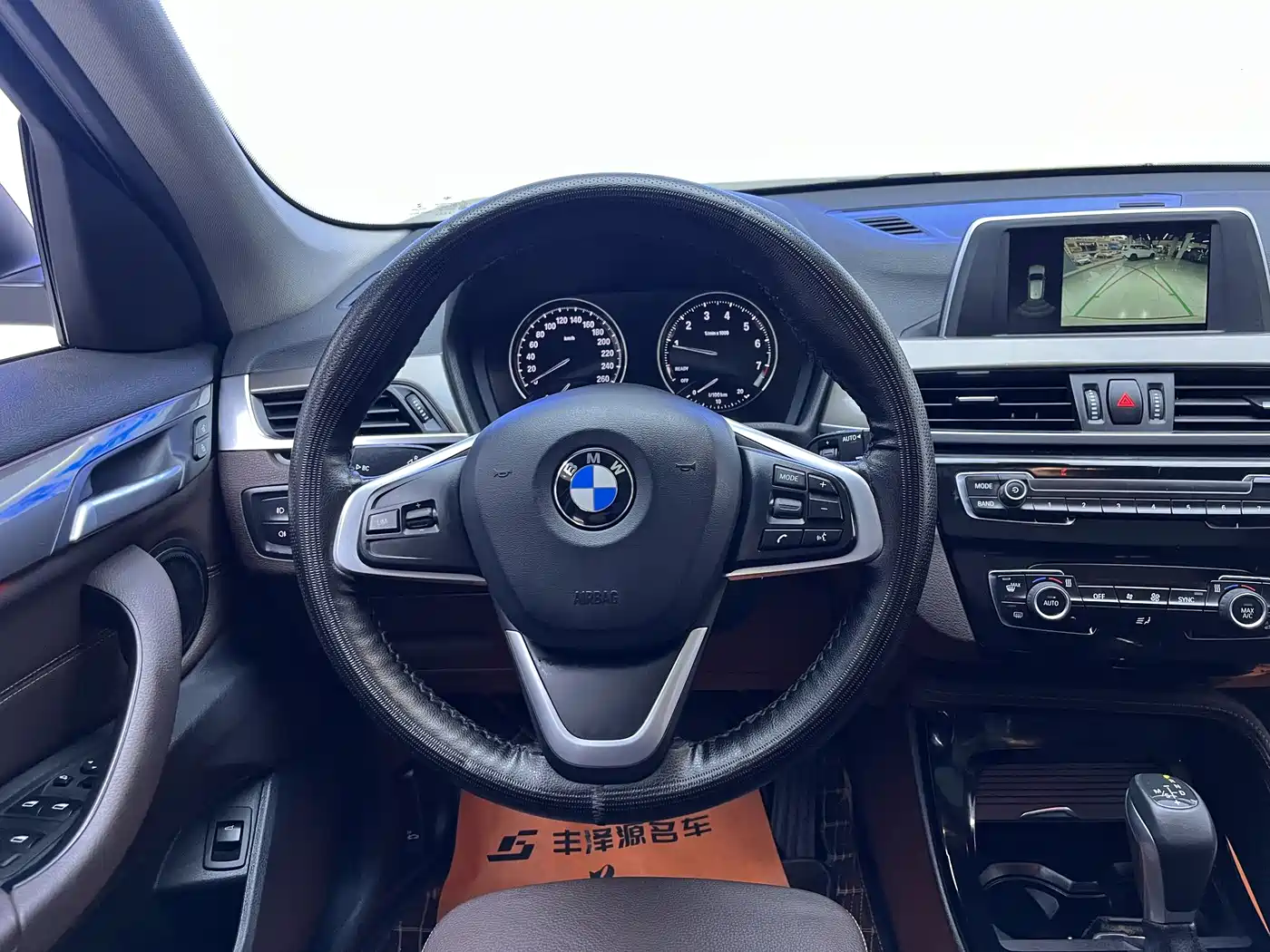 BMW X1 2019 sDrive18Li Fashion Model фото 12