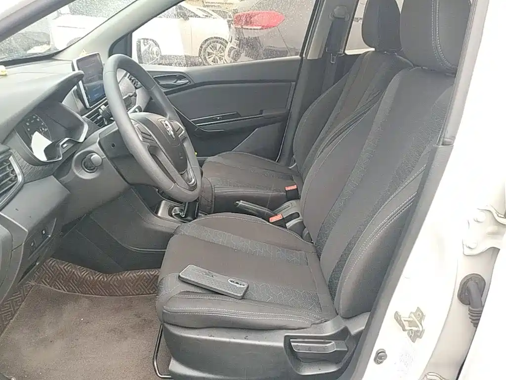 Baojun 310 2020 2020 1.2L Manual Comfort Edition