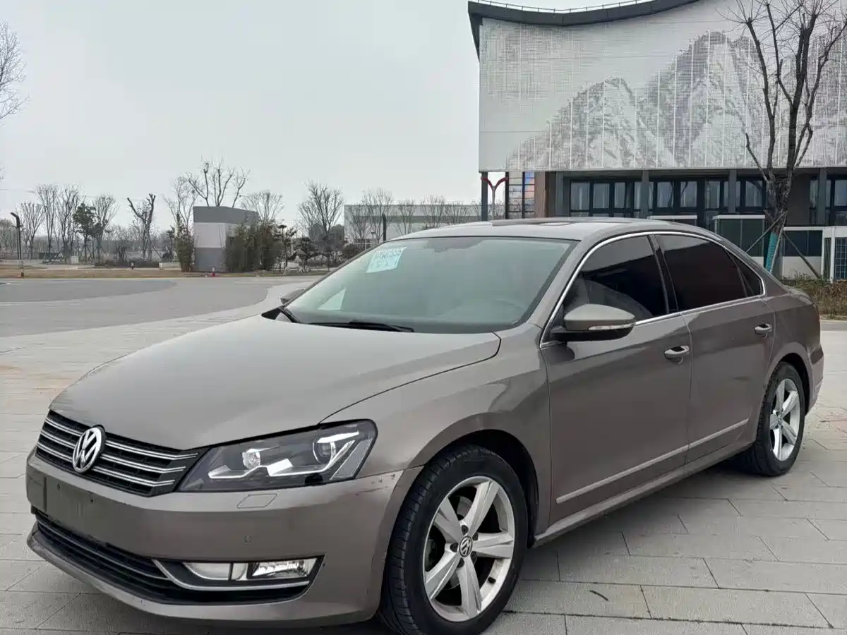 Volkswagen Passat 2014 1.8TSI DSG Executive Edition