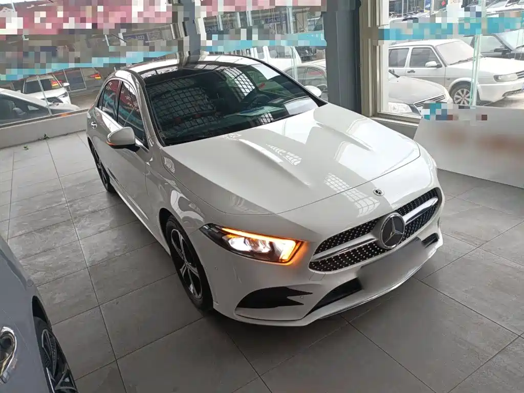 Mercedes-Benz A-Class 2022 Facelift III A 200 L Sport Sedan Fashion фото 22