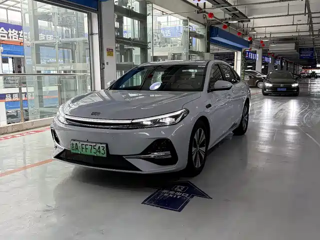  Geely Galaxy Galaxy A7 2025 EM-i 150km Explorer+ Edition