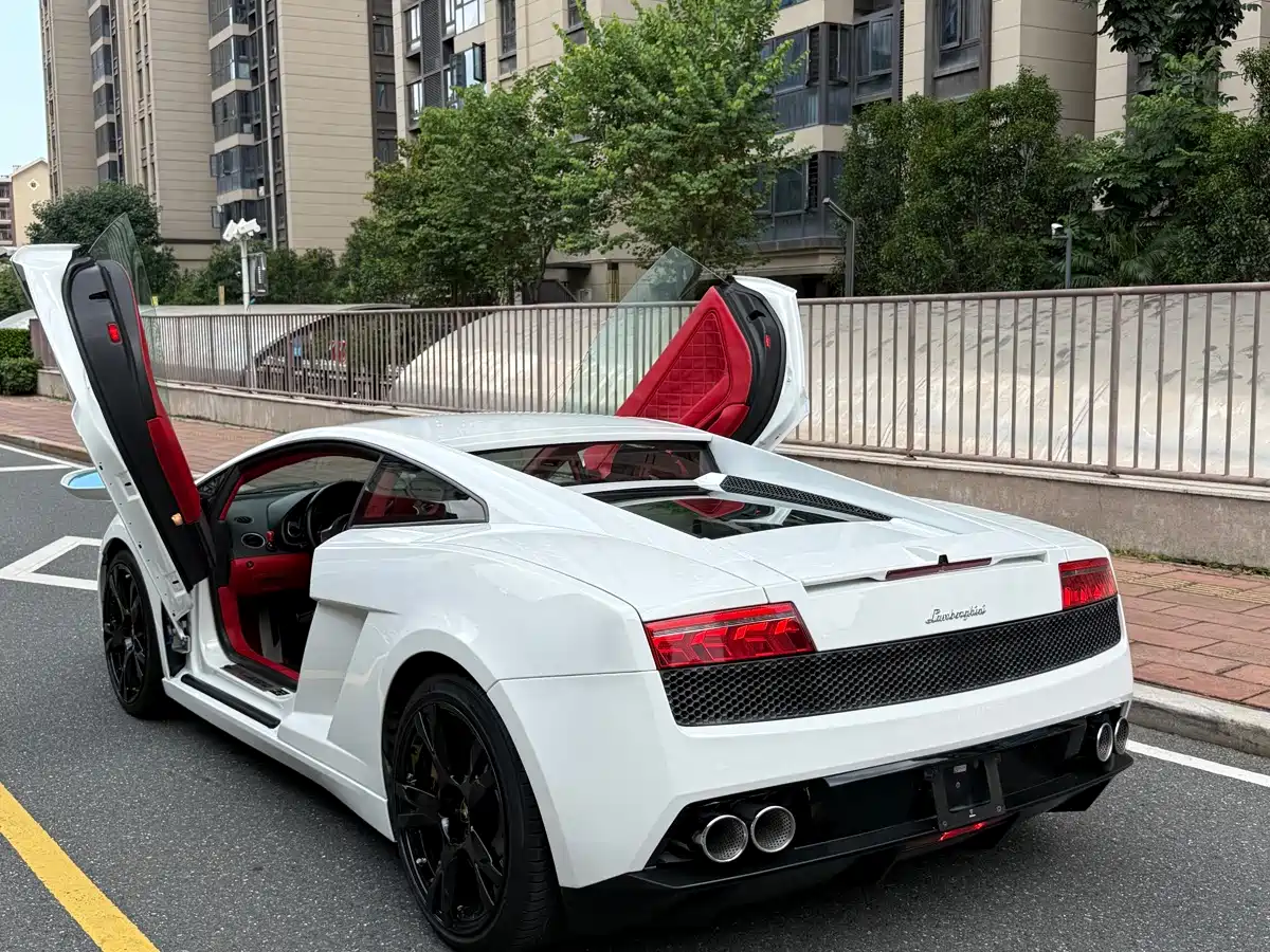 Lamborghini Gallardo 2009 2008 LP 560-4