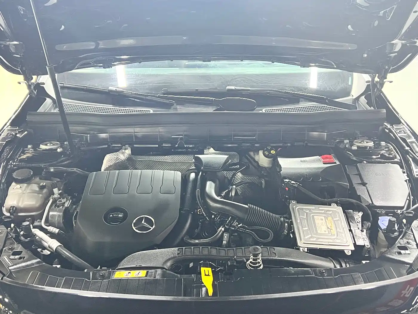 Mercedes-Benz GLB 2020 Facelift GLB 200 Style фото 22