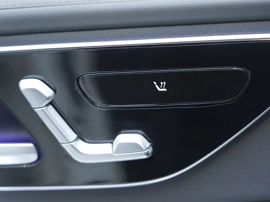 Mercedes-Benz C-Class 2024 Second Facelift C 260 L Sport фото 12