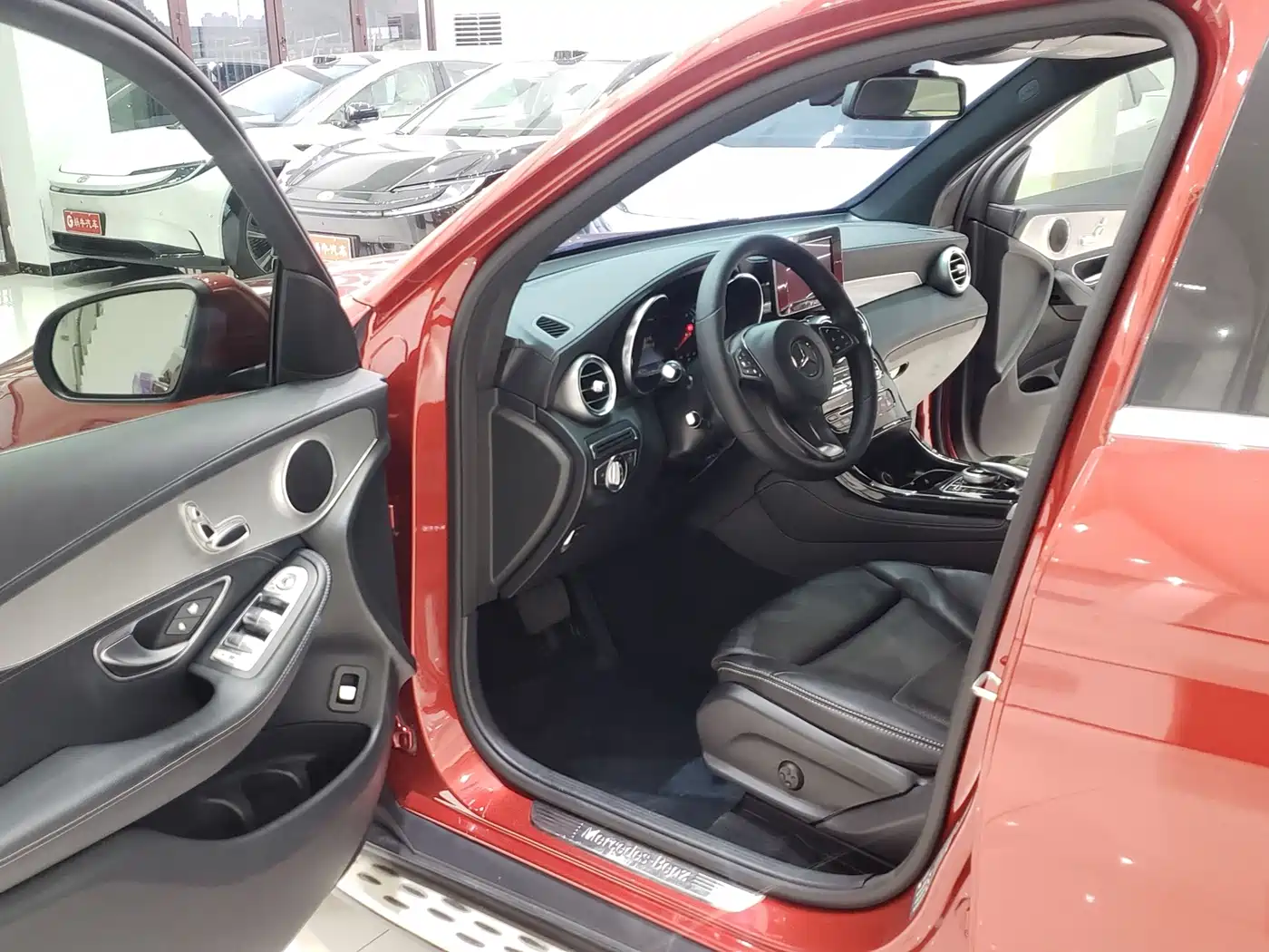 Фото 5 - Mercedes-Benz GLC