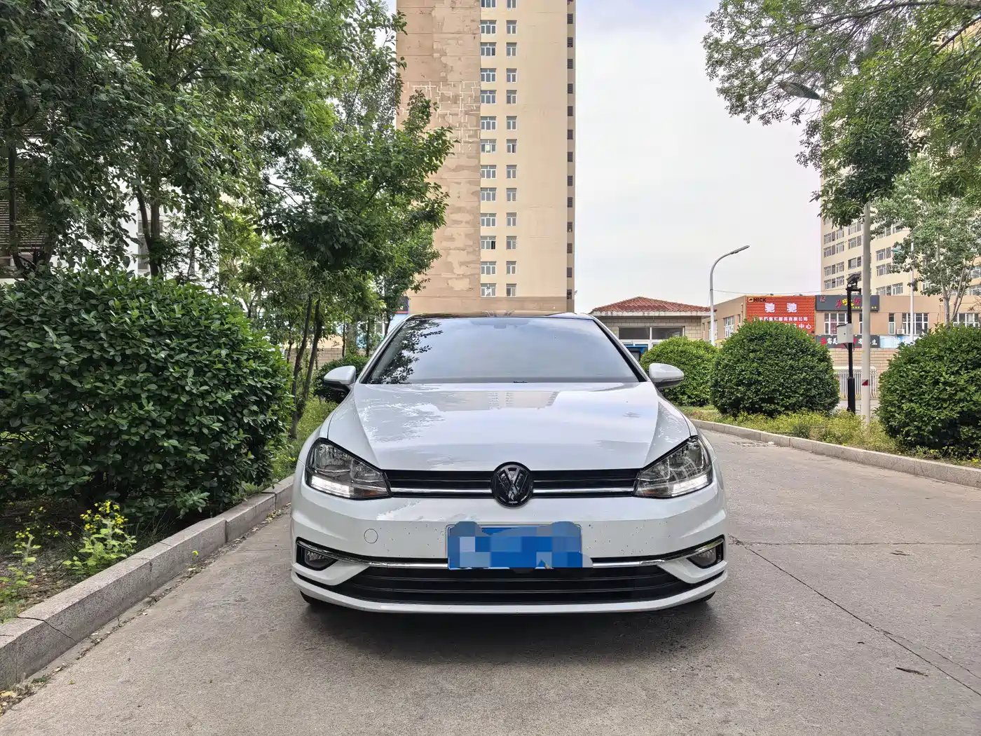 Volkswagen Golf 2020 Beloved Edition 280TSI DSG Luxury фото 2