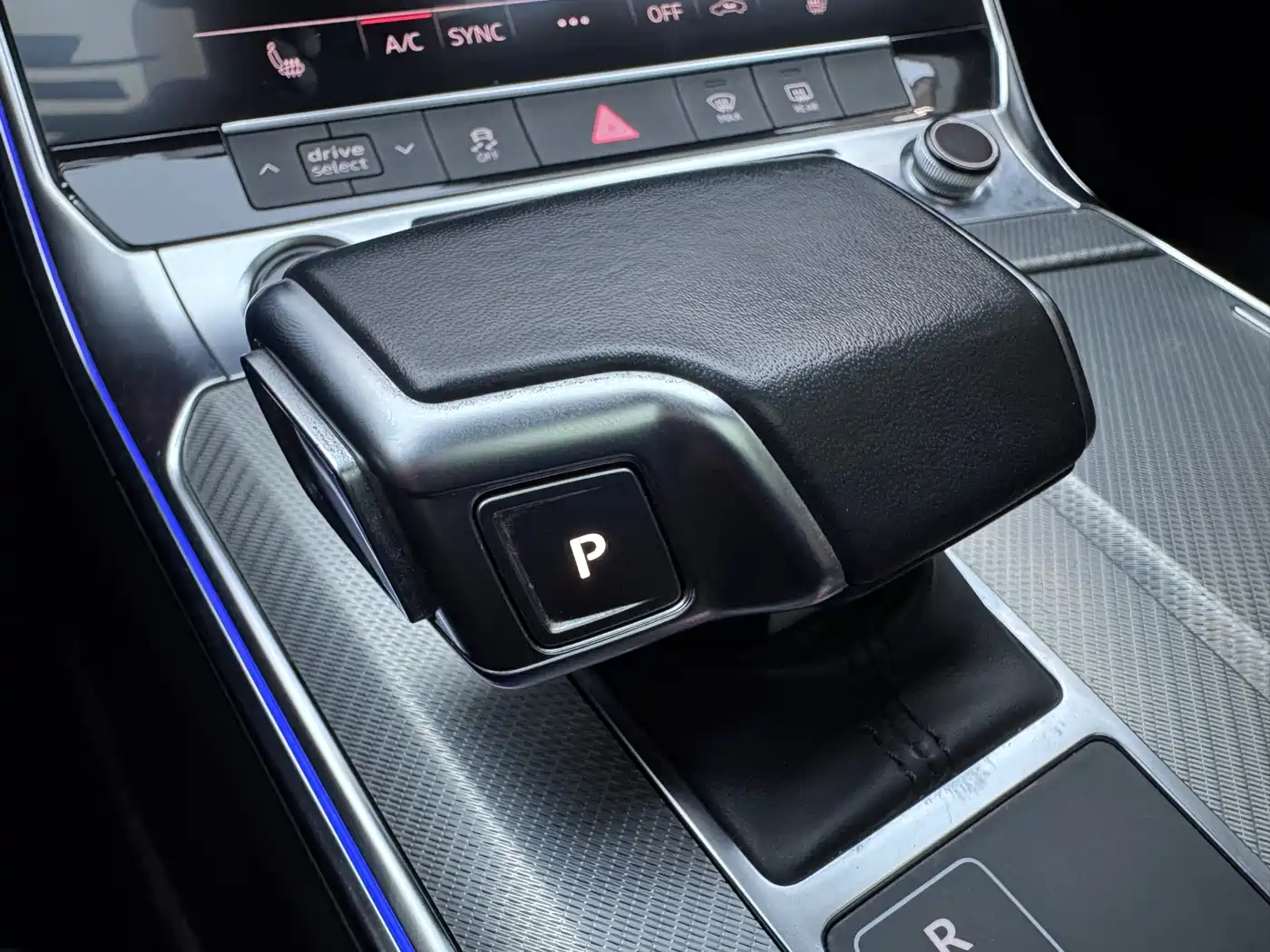 Audi A6L 2021 45 TFSI quattro Exclusive Elegance фото 13