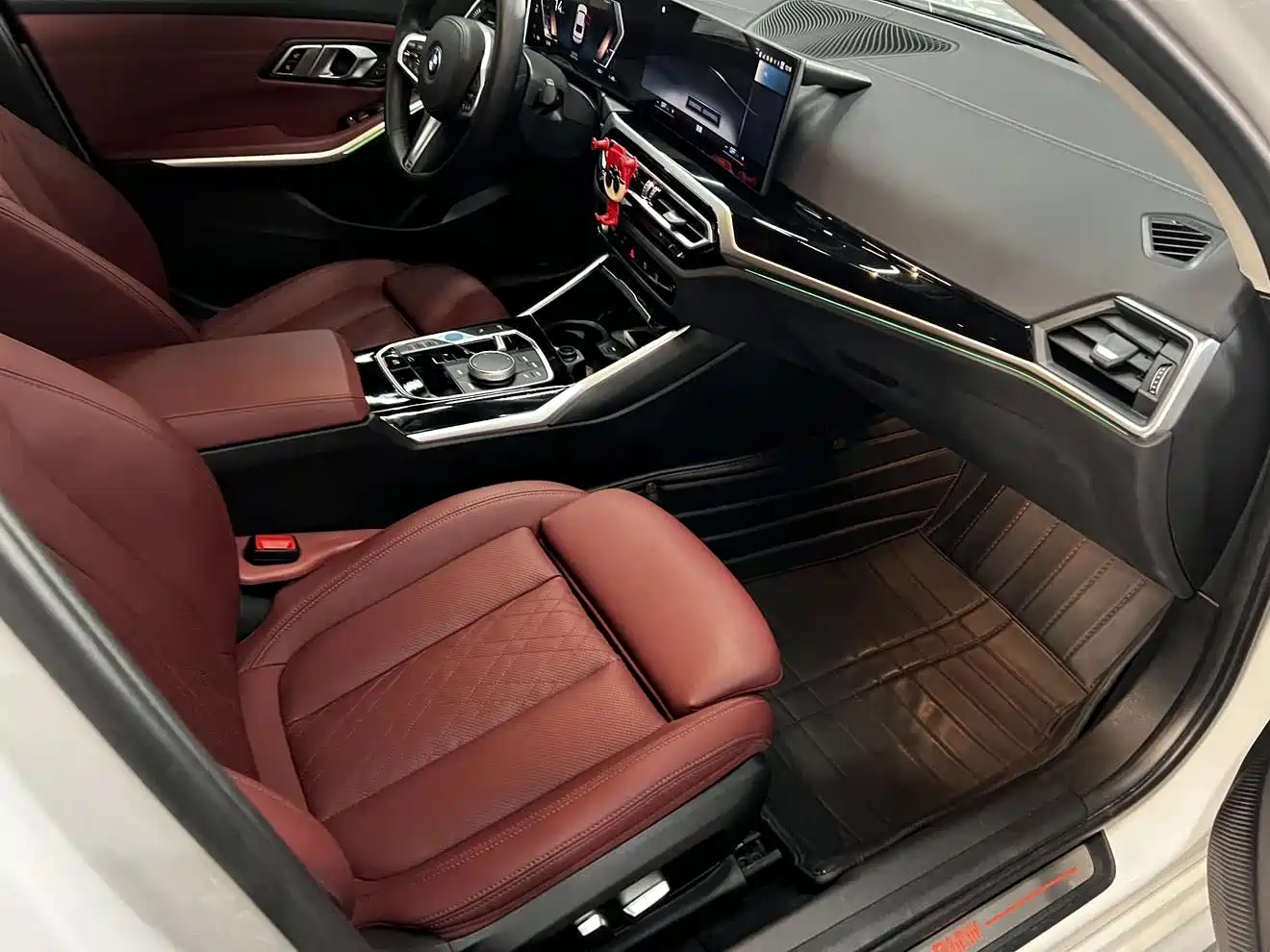 BMW i3 2022 eDrive 35 L фото 8