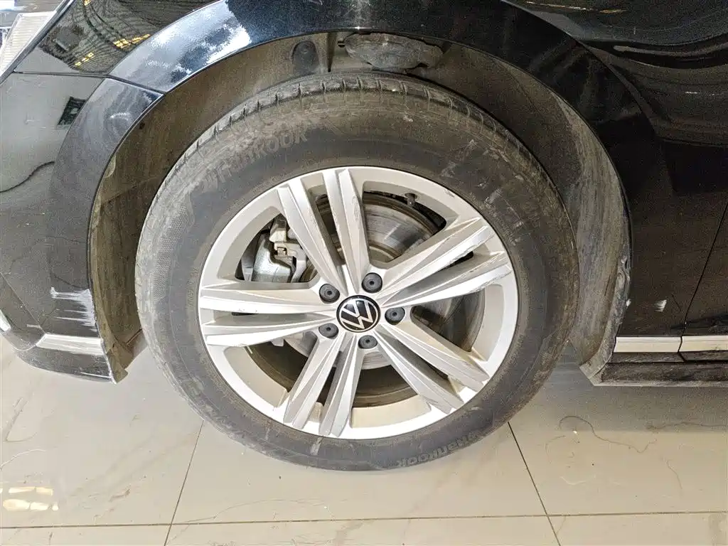Volkswagen Magotan 2025 Popular Edition 280TSI DSG Comfort фото 25
