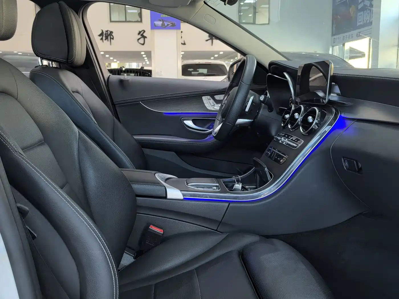 Mercedes-Benz C-Class 2020 Facelift C 260 L Sport фото 12
