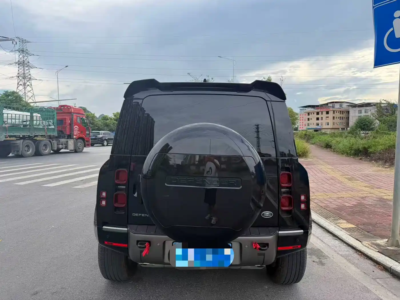 2026 Land Rover Defender