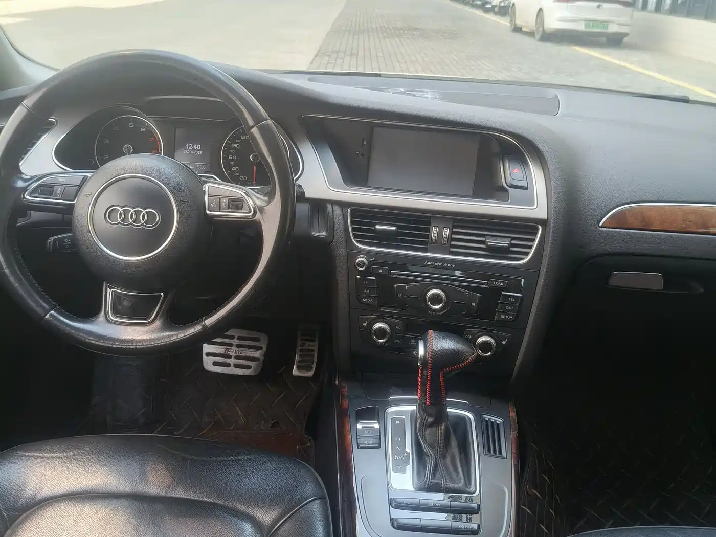 Audi A4L 2015 35 TFSI Auto Comfort фото 9