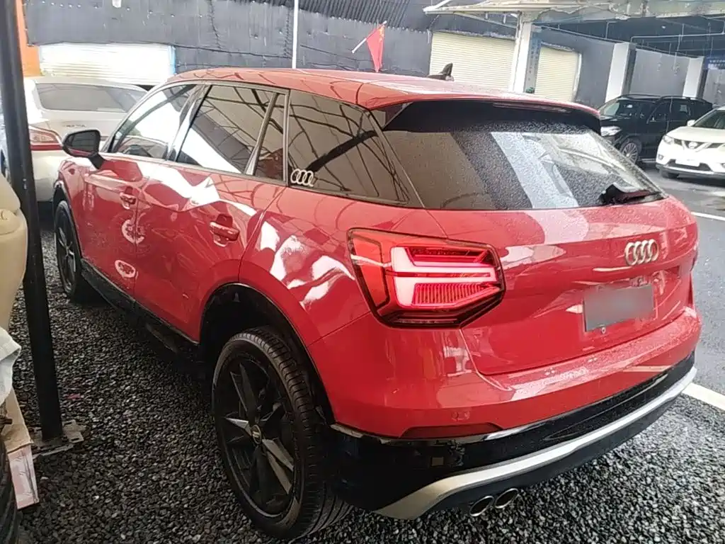 Фото 5 - Audi Q2L