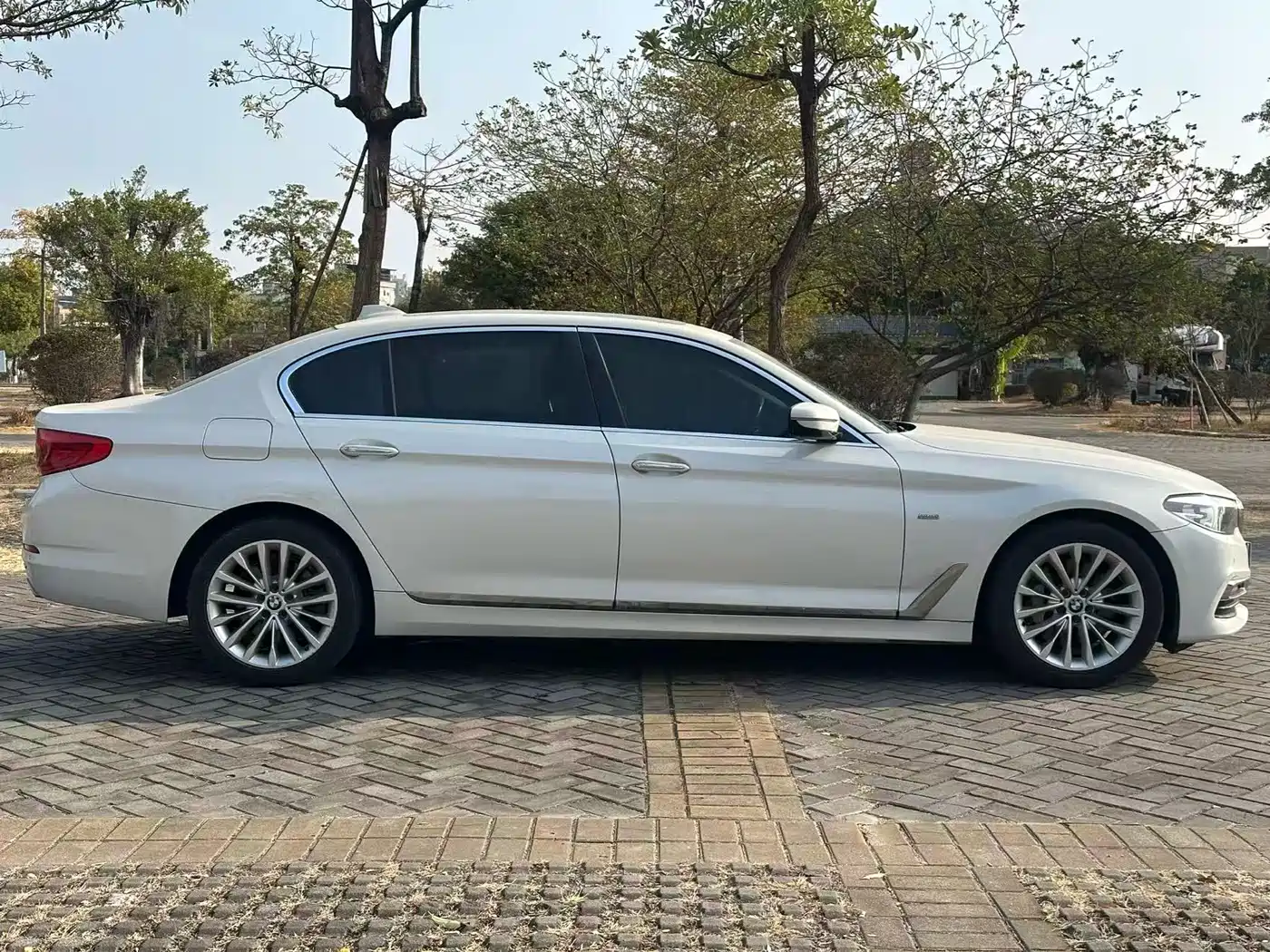 BMW 5 Series 2018 Facelift 530Li xDrive M Sport Package фото 4