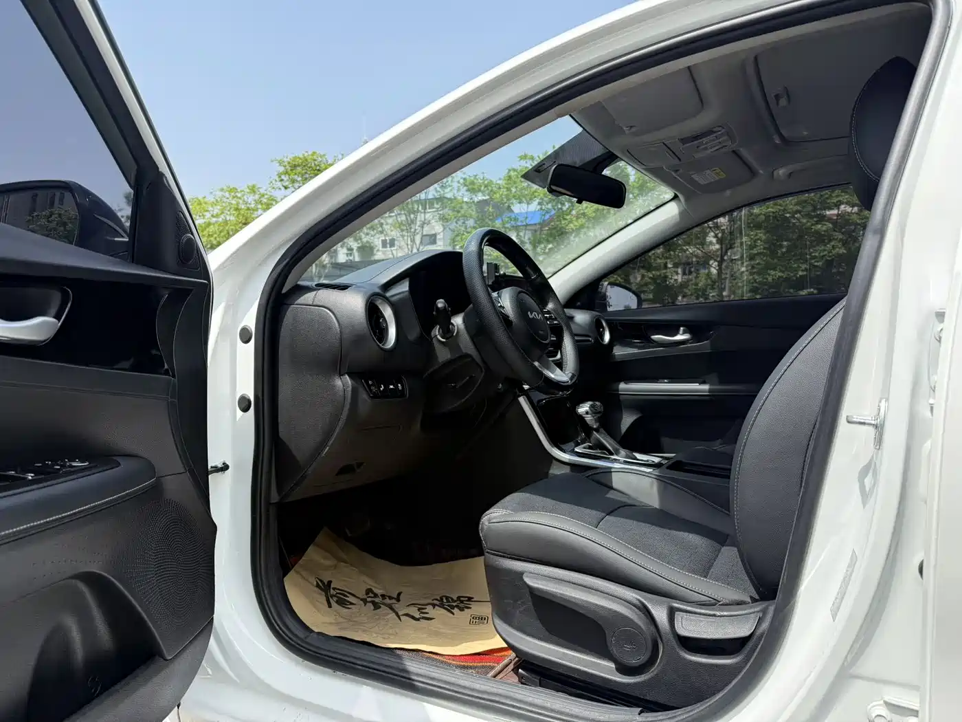 Kia K3 2021 1.5L CVT Refreshed Edition фото 4