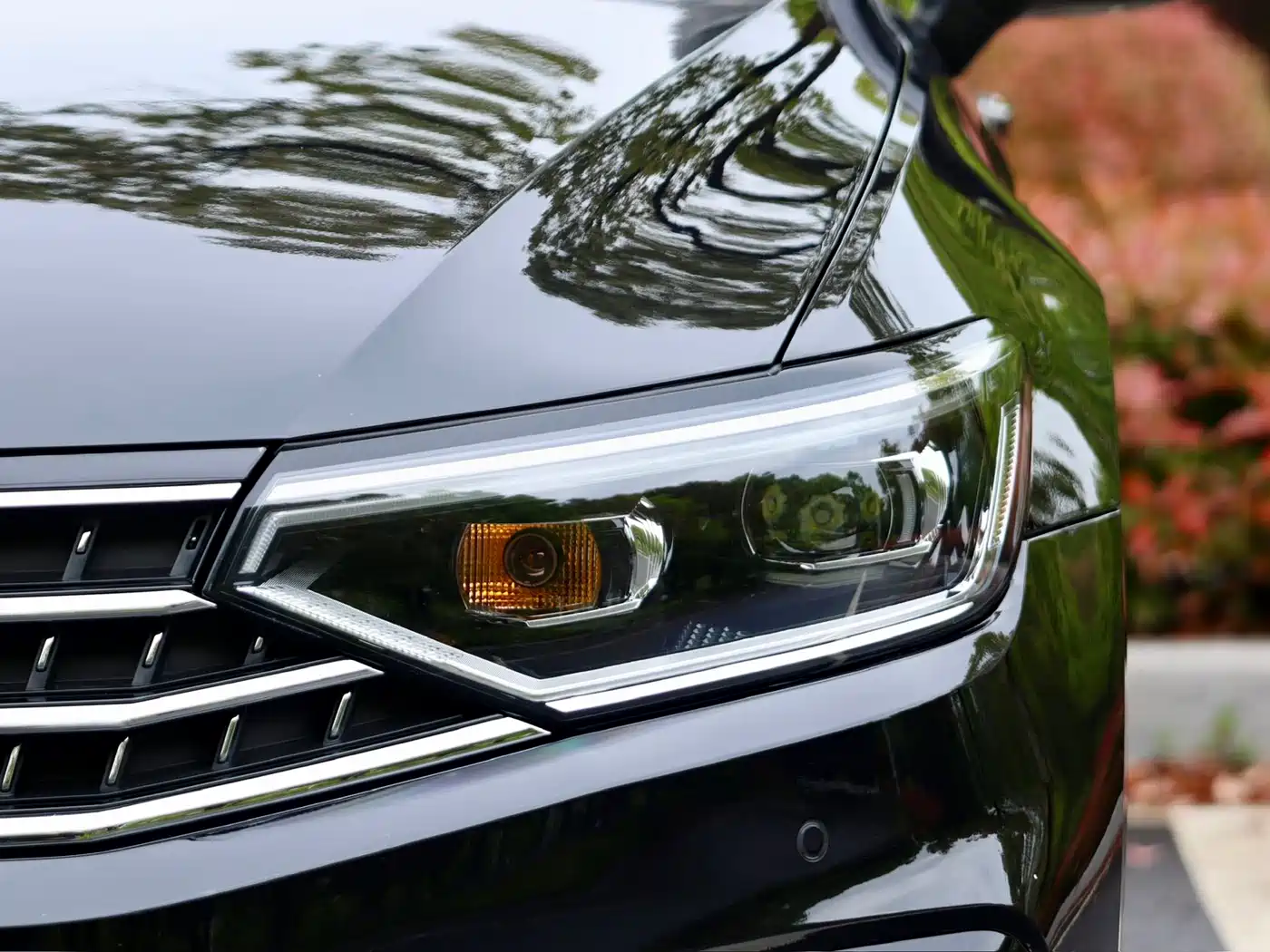 Volkswagen Magotan 2024 2 Million Units Public Sharing Edition 330TSI DSG Luxury фото 7