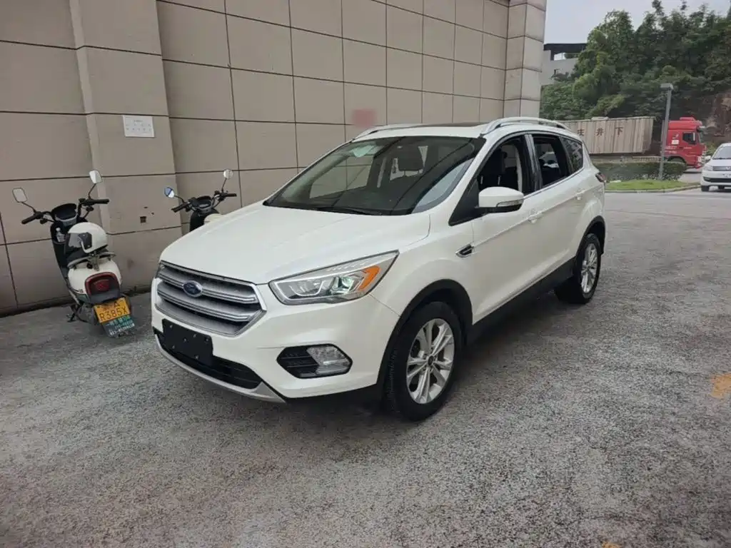 Ford Kuga 2019 2018 Facelift EcoBoost 180 FWD Boyi Edition