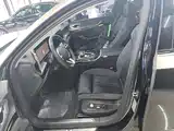Фото 15 - Hongqi H9