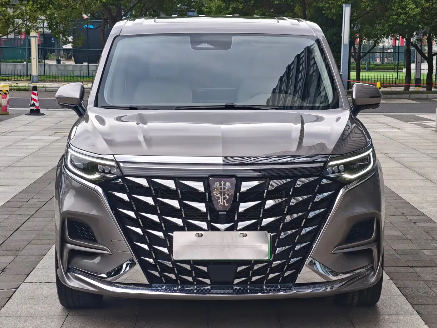 2025 Roewe iMAX8 EV