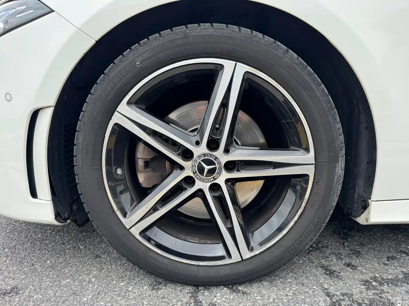 Mercedes-Benz A-Class 2020 Facelift A 220 L 4MATIC Sport Sedan фото 10