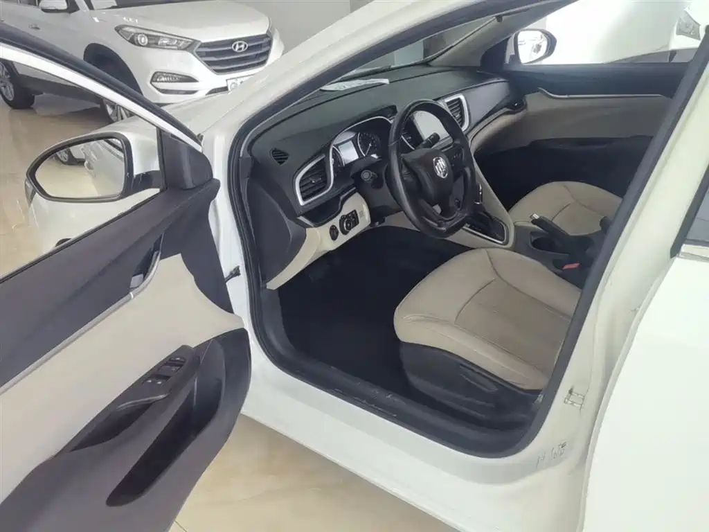Buick Excelle 2017 15N Automatic Elite фото 16
