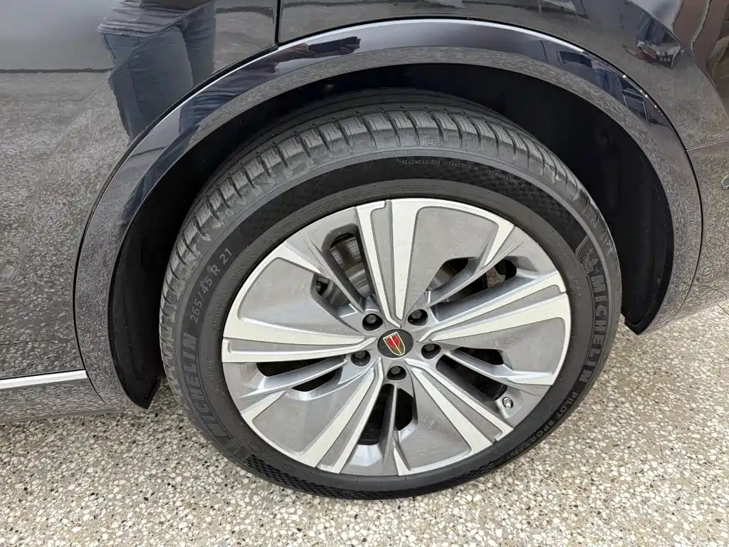 Hongqi E-HS9 2023 2022 690km Qi Xiang Edition (6-seater)