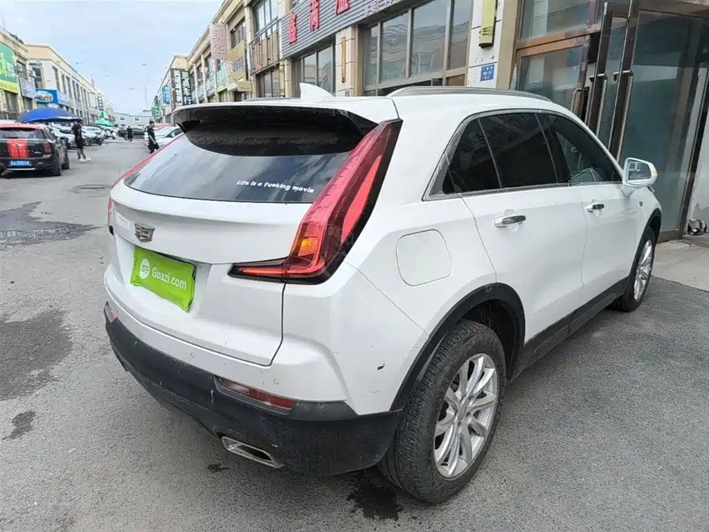 Cadillac XT4 2021 28T FWD Technology Edition фото 7