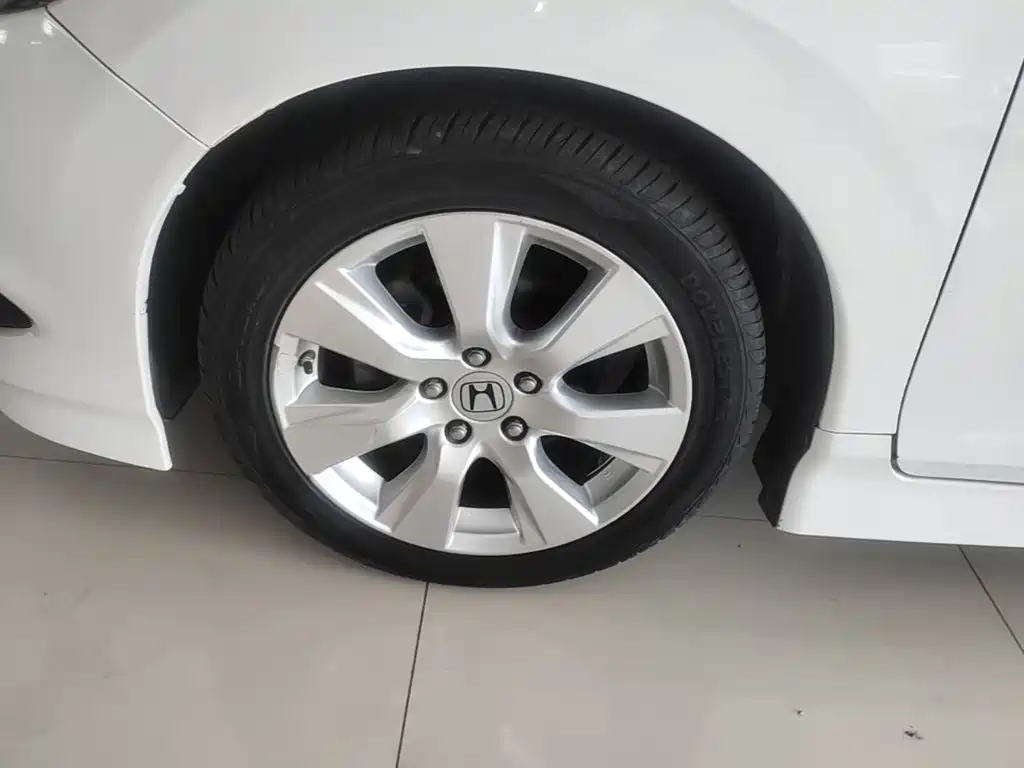 Honda Jade 2016 2013 1.8L Automatic Comfort Edition 5-seater