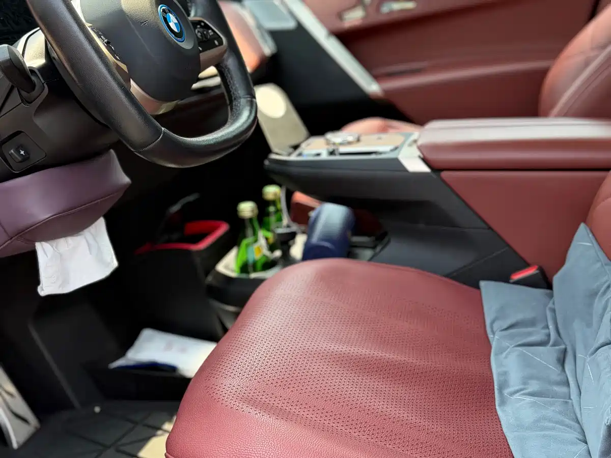 BMW iX M60 2022 M60 фото 4
