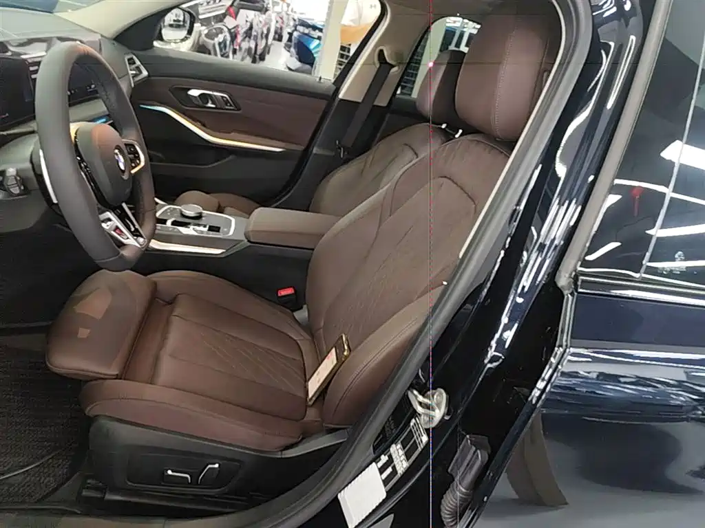 BMW 3 Series 2025 325Li M Sport Package фото 15