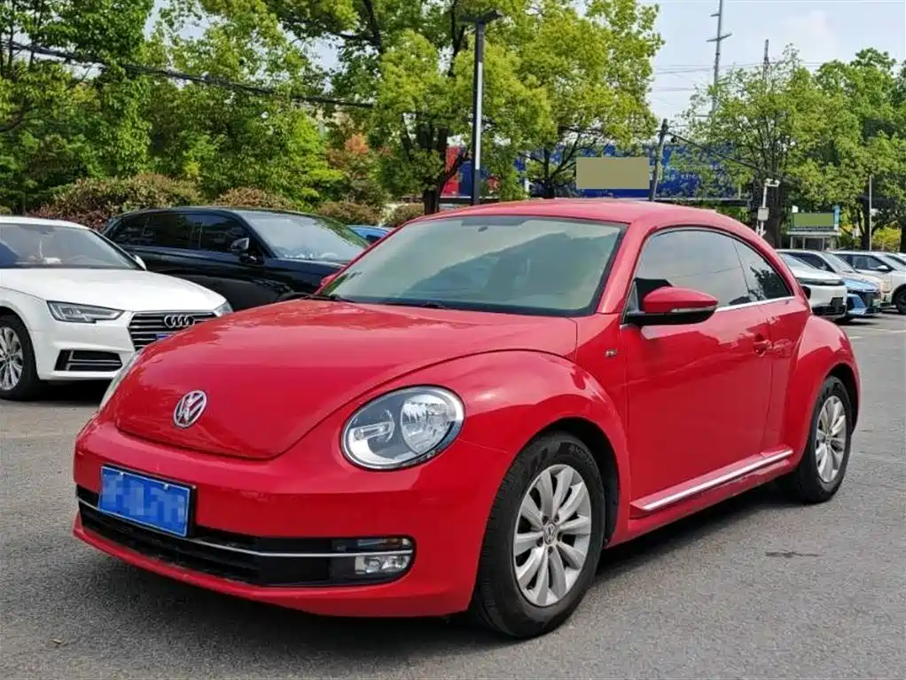 Volkswagen Beetle 2016 Model 180TSI Club Edition